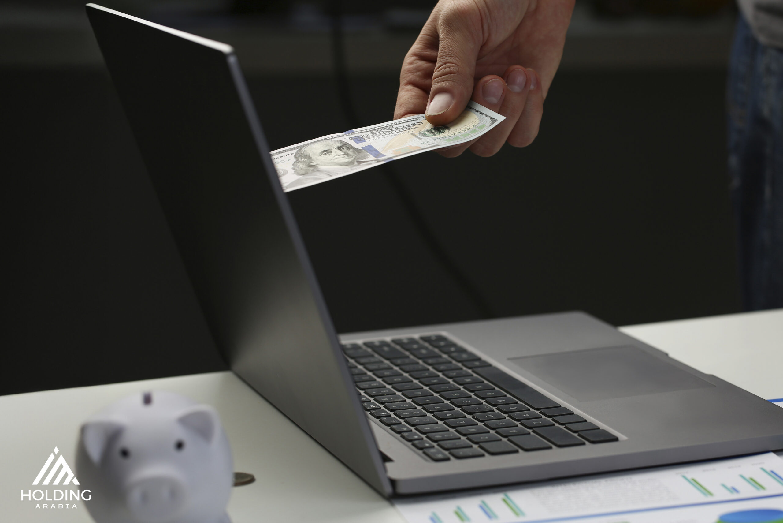 Business owner researching the cost to open a website in saudi arabia
